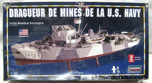 Lindberg 1/130 USS Sentry (AM-299)  (Admirable Class) WWII US Navy Minesweeper, 70830 plastic model kit